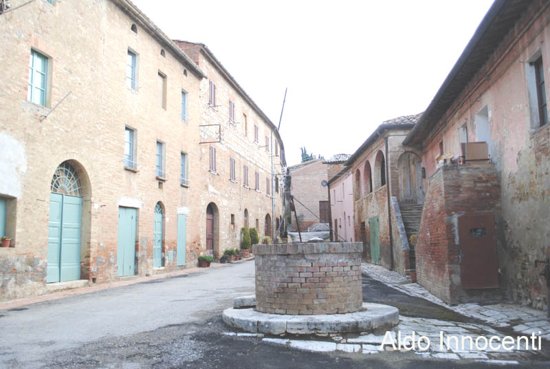 MONTERONGRIFFOLI: VIA DI MEZZO E POZZO 3' IMMAGINE